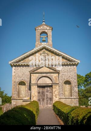 La Chiesa Parrocchiale di Santa Maria Vergine, Glynde, Sussex Est, Regno Unito Foto Stock