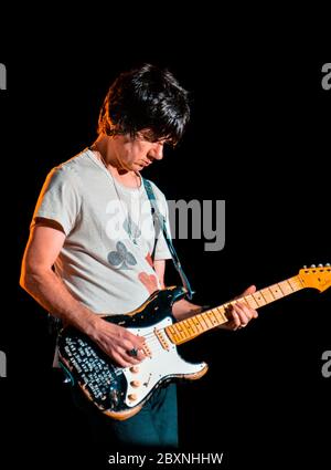 John Squire - Stone Roses, V2012, Hylands Park, Chelmsford, Essex, Regno Unito - 18 ago 2012 Foto Stock