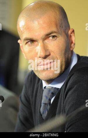 Zinedine Zidane. Conferenza stampa UEFA Champions League, Tottenham Hotspur contro Real Madrid, White Hart Lane, Londra. REGNO UNITO Foto Stock