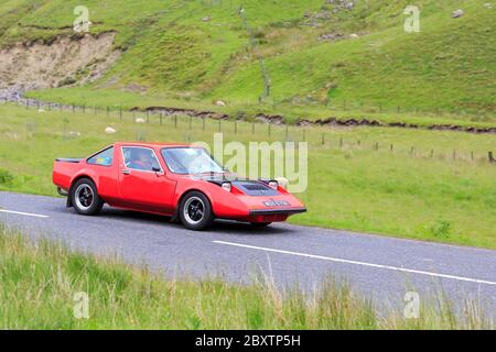 MOFFAT, SCOZIA - 29 GIUGNO 2019: Clan Crusader kit car in un classico rally auto in rotta verso la città di Moffat, Dumfries e Galloway Foto Stock