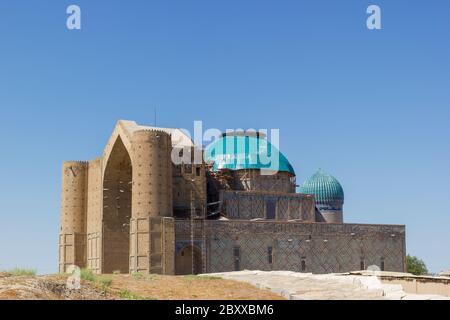 Mausoleo medievale di Khoja Ahmed Yasawi nella città di Turkestan, nel Kazakistan meridionale Foto Stock