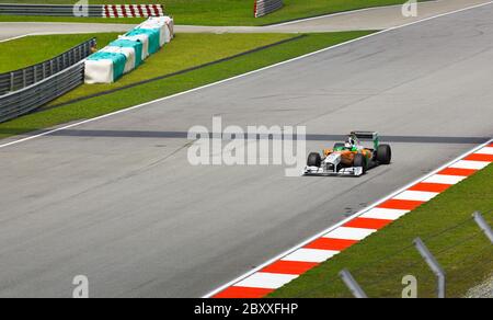 SEPANG, MALESIA - 8 APRILE: Adrian Sutil (team Force India) alla prima prova su Formula 1 GP, 8 aprile 2011, Sepang, Malesia Foto Stock