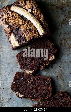 Doppio pane al cioccolato con banana Foto Stock