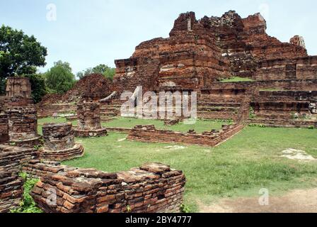 Rovine di wat Mahathat Foto Stock