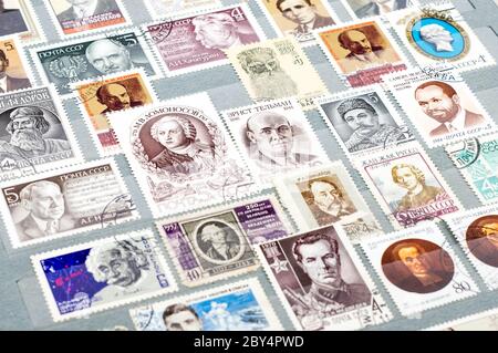 Vintage CCCP (Russia) i francobolli di prenotare Foto Stock