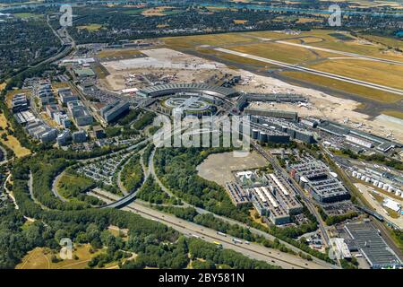 Aeroporto di Duesseldorf, 22.07.2019, vista aerea, Germania, Nord Reno-Westfalia, basso Reno, Dusseldorf Foto Stock