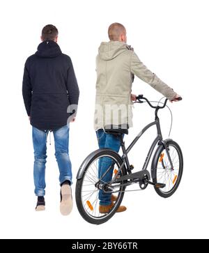 Vista posteriore di due uomo su una bicicletta in giacca invernale. Vista posteriore di raccolta persone. vista posteriore di persona. Isolato su sfondo bianco. Foto Stock