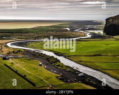 Fiume Meandering vicino a Skogar (Islanda) Foto Stock