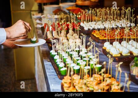 spuntini, cibo e prelibatezze molto deliziosi in vacanza Foto Stock