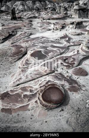 NM00571-00...NUOVO MESSICO - formazioni nella natura selvaggia di Bisti (Bisti/De-Na-Zin), parte della nazione Navajo. Foto Stock