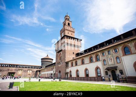 Milano. Italia - 21 maggio 2019: Castello Sforzesco - Castello Sforzesco a Milano. Italia. Foto Stock