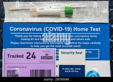 Corronavirus covid-19 kit di test in casa Foto Stock