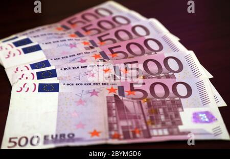 29.02.2020, Berlino, Germania - banconote da 500 euro. 00S200229D516CAROEX.JPG [RELEASE DEL MODELLO: NO, RELEASE DELLA PROPRIETÀ: NO (c) caro images / Serge, http://www.c Foto Stock