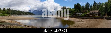 Splendida vista panoramica di Snug Cove a Bowen Island Foto Stock