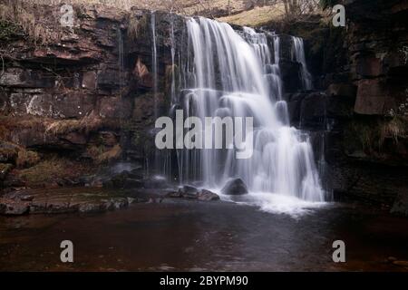 Cascata della forza di Gill orientale vicino a Keld, nel Dales dello Yorkshire, Regno Unito Foto Stock