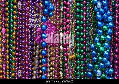 Mardi Gras perle, Uptown Magazine Street, New Orleans, Louisiana, Stati Uniti d'America Foto Stock