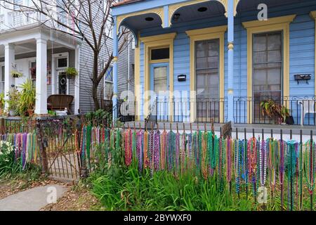 Mardi Gras perle, Uptown Magazine Street, New Orleans, Louisiana, Stati Uniti d'America Foto Stock