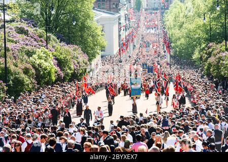 17 maggio oslo norvegia sfilata Foto Stock