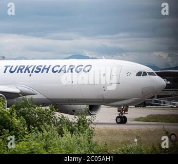 Aereo turco Cargo tassare a ZRH Foto Stock