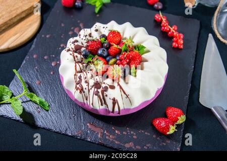 Dessert in un bel decor Foto Stock