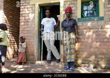 RUANDA, Butare, rifugiati urbani dal Burundi , Josiane Mukumana e il marito Albert Nishimimana Foto Stock