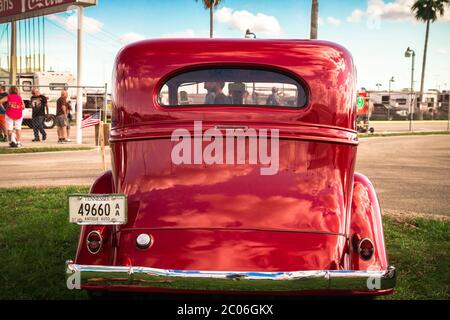 Daytona, Florida / Stati Uniti - 24 novembre 2018: 1934 Chevrolet coupé cinque-finestra Foto Stock