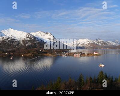 Austnesfjord nella Norvegia settentrionale Foto Stock