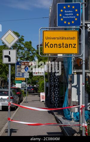 Wegen der Ausbreitung des Corona-Virus haben die Schweiz und Deutschland ihre Grenzen geschlossen. Konstanz, 09.05.2020 Foto Stock