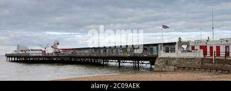 The Seafront Promenade, Central Parade, Herne Bay Town, Kent County; Inghilterra; Regno Unito Foto Stock