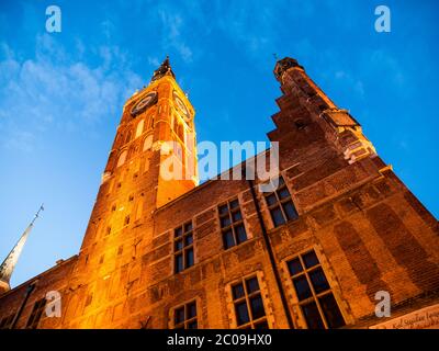 Il Municipio di Danzica di notte, Pomerania, Polonia Foto Stock