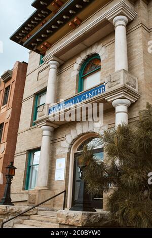 Boulder, Colorado - 27 Maggio 2020: Ingresso al Boulder Shambhala Center di Boulder Foto Stock