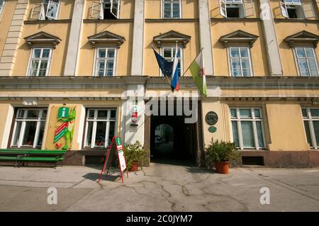 Centro informazioni turistiche a Krekov trg, Lubiana, Slovenia Foto Stock