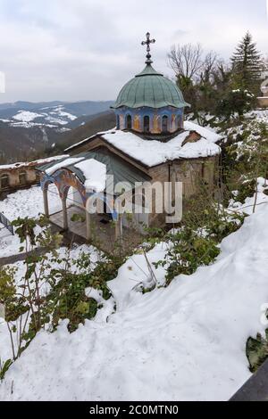 Gli edifici del XIX secolo nel monastero Sokolski santa madre assunta, Gabrovo regione, Bulgaria Foto Stock