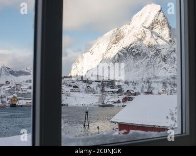 Olstinden a Reine. Foto Stock