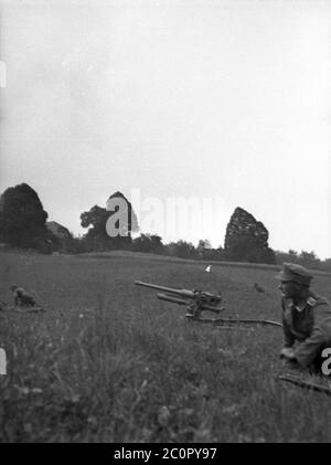 Wehrmacht Heer Panzerabwehrgeschütz pag 47 mm Boehler - pistola anticarro dell'esercito tedesco 47mm Foto Stock