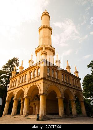 Minareto nel parco di Lednice, Lednice-Valtice paesaggio culturale, Repubblica Ceca Foto Stock