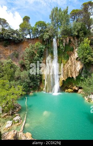 Cascade De Sillans Anche Scritto Come Sillans La Cascade E Una Delle Piu Belle Cascate Di Francia Foto Stock Alamy