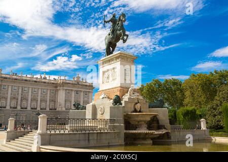 Monumento di Filippo IV di Spagna a Madrid Foto Stock