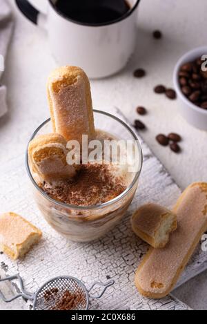 Gelato al tiramisù. Dessert italiano Foto Stock