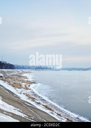 Fiume Angara in inverno Foto Stock
