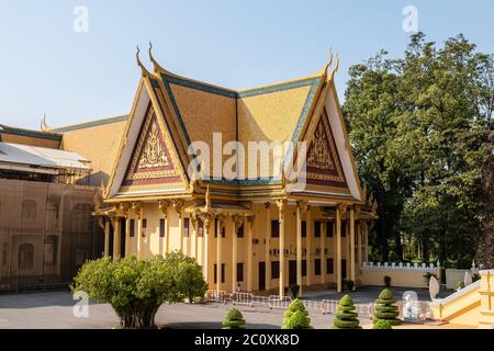 Uffici all'interno del Palazzo reale, Phnom Penh, Cambogia Foto Stock