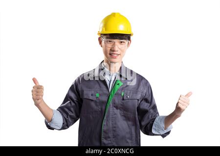 giovane bel tecnico asiatico su sfondo bianco Foto Stock