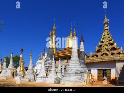 Shwe Inn Thein Paya tempio complesso in Myanmar Foto Stock