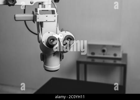 Medical all'ottico optometrista le attrezzature utilizzate per gli esami oculistici Foto Stock