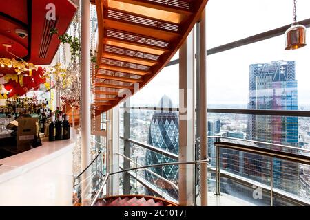 Ristorante giapponese fusion sul tetto Sushi Samba alla Heron Tower, Bishopsgate, Londra Foto Stock