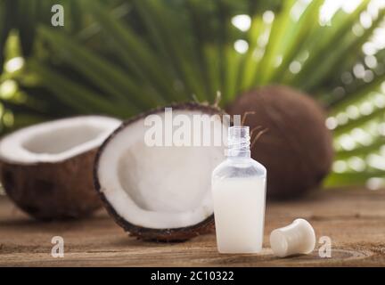 Olio essenziale di cocco Foto Stock