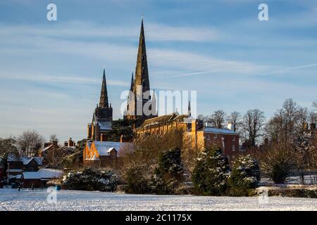Cattedrale di Lichfield in inverno Foto Stock