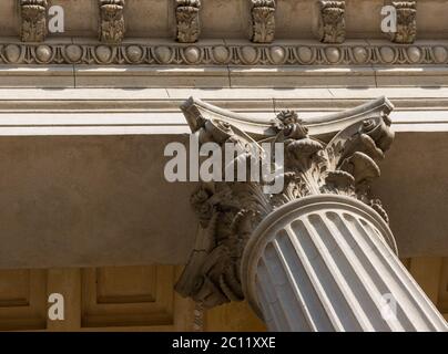 Ionio capitale colonna dettagli architettonici Foto Stock