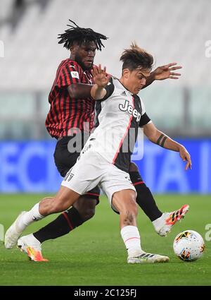 Torino, Italia. 12 giugno 2020. Partita giocata dietro porte chiuse coronavirus Emergency Credit: Agenzia indipendente di fotografia / Alamy Live News Foto Stock