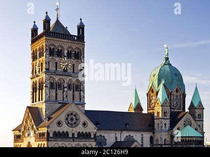 Basilica di San Quirino, Neuss, Basso Reno, Renania settentrionale-Vestfalia, Germania, Europa Foto Stock